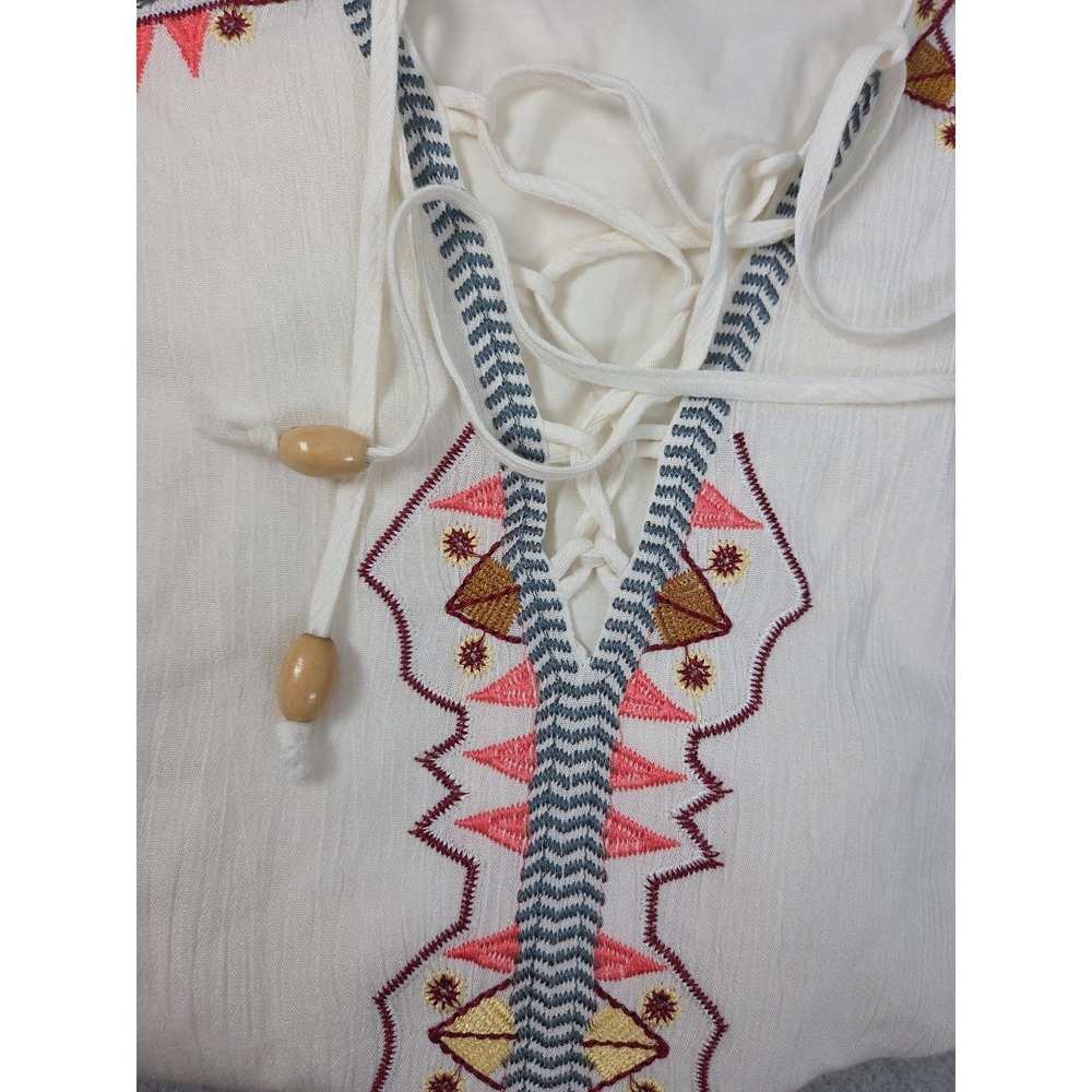 Lulu's XS Embroidered Western Aztec Boho Romantic Bell Sleeve Tunic Top White